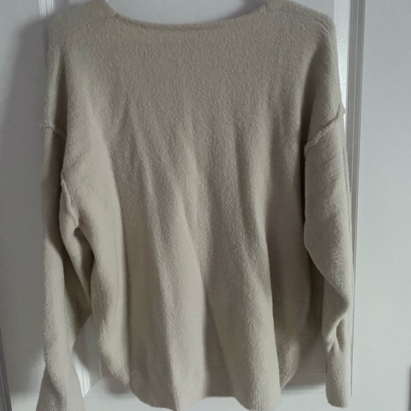 Aritzia Wilfred Hushknit Sweater - Picture 2 of 3